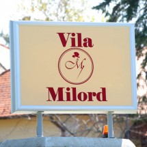 Svetlece reklame vila Milord